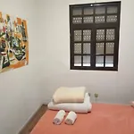 Auberge de jeunesse Family Adams House