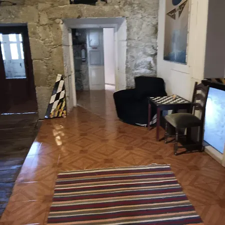 Family Adams House Hostel