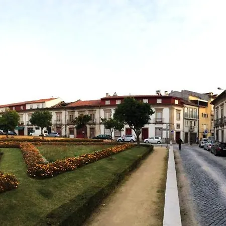 Albergue Family Adams House Braga