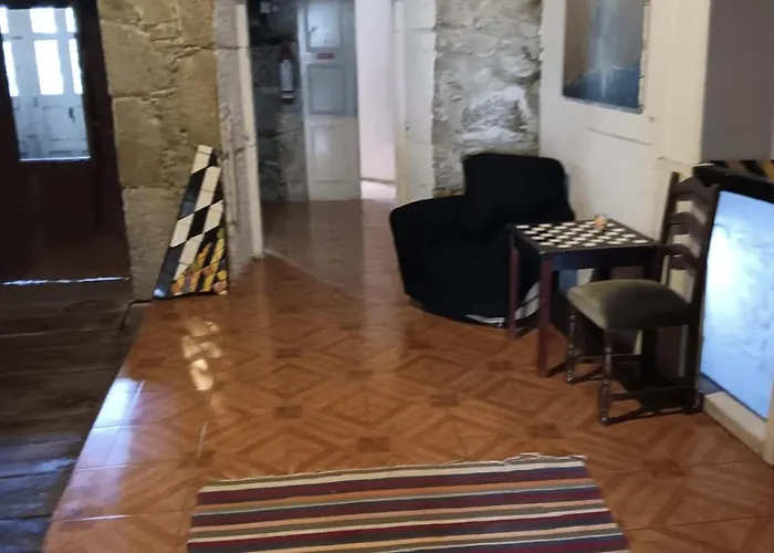 Family Adams House Hostel