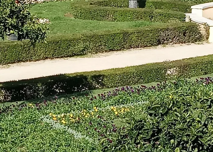 Vandrerhjem Family Adams House *